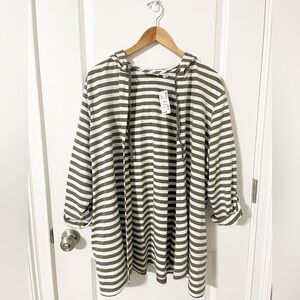 Avenue Cozy Hooded Cardigan Size 18/20